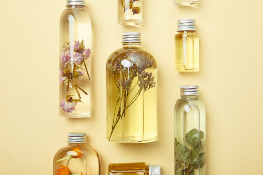 Cosmeticanatural bpjun22 123rf 33321