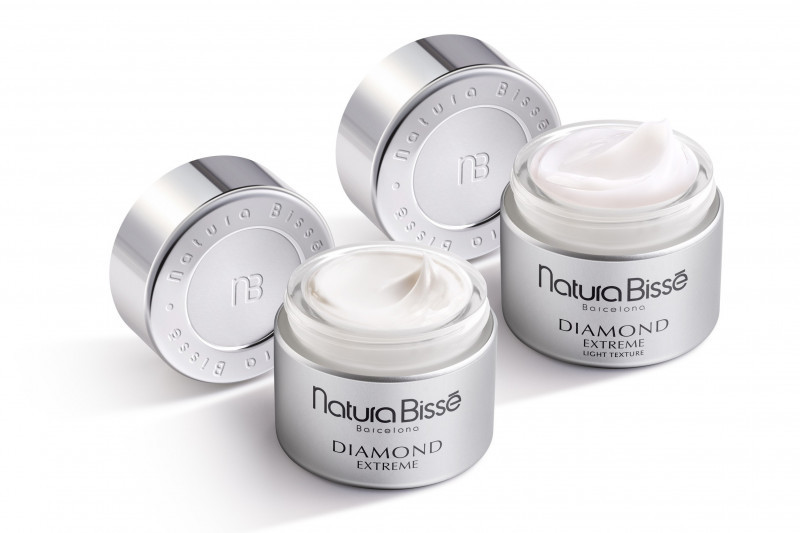 Diamond extreme creams light rich textures open.medium.rendition 33453