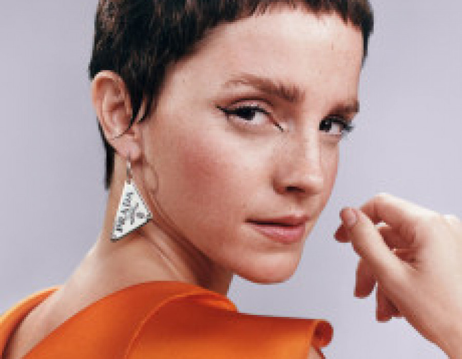 Emmawatson prada 33246