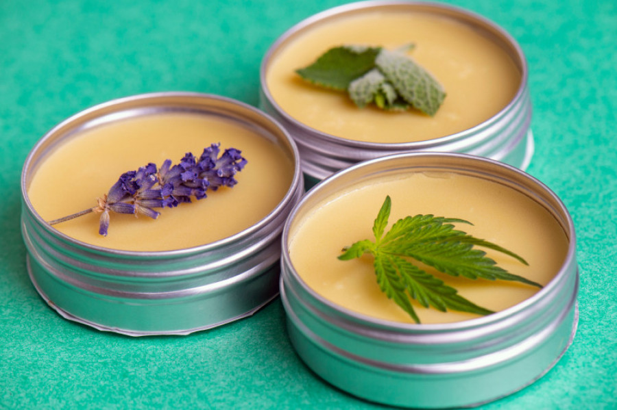 Cosmeticanatural bpjul21 123rf1 33050