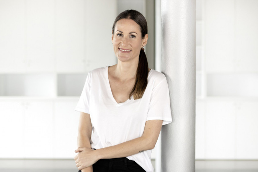 Noelia donaire beauty training coach de bella aurora 33036