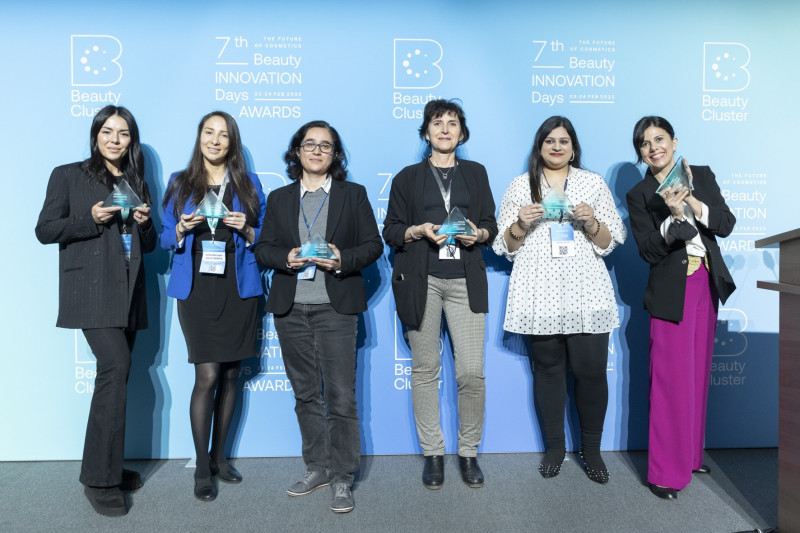 Ganadoras bid awards 31874