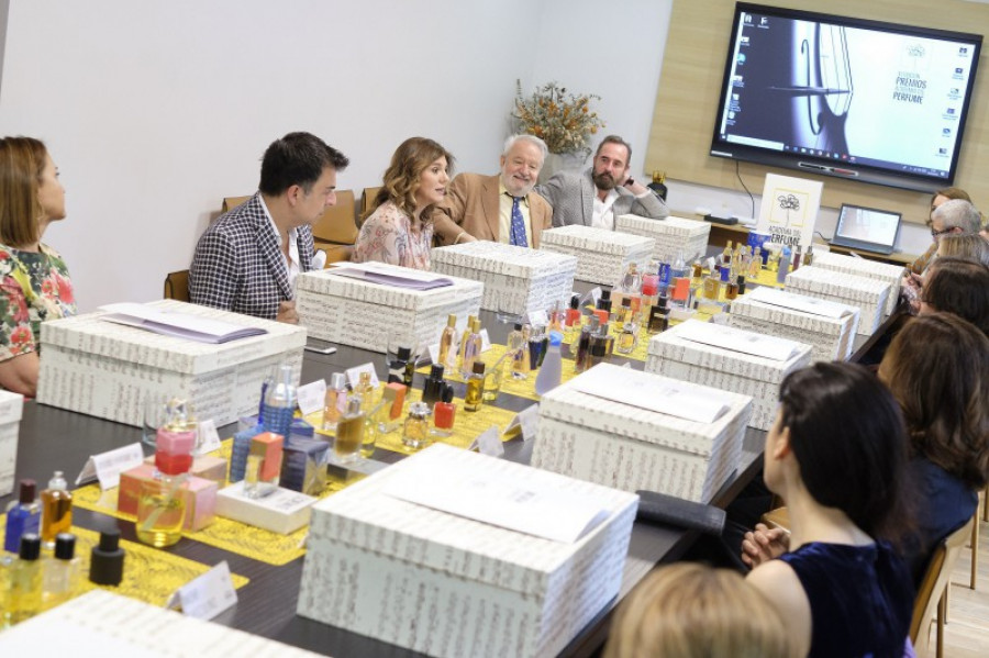 Jurado premios academia perfume 2019 23604