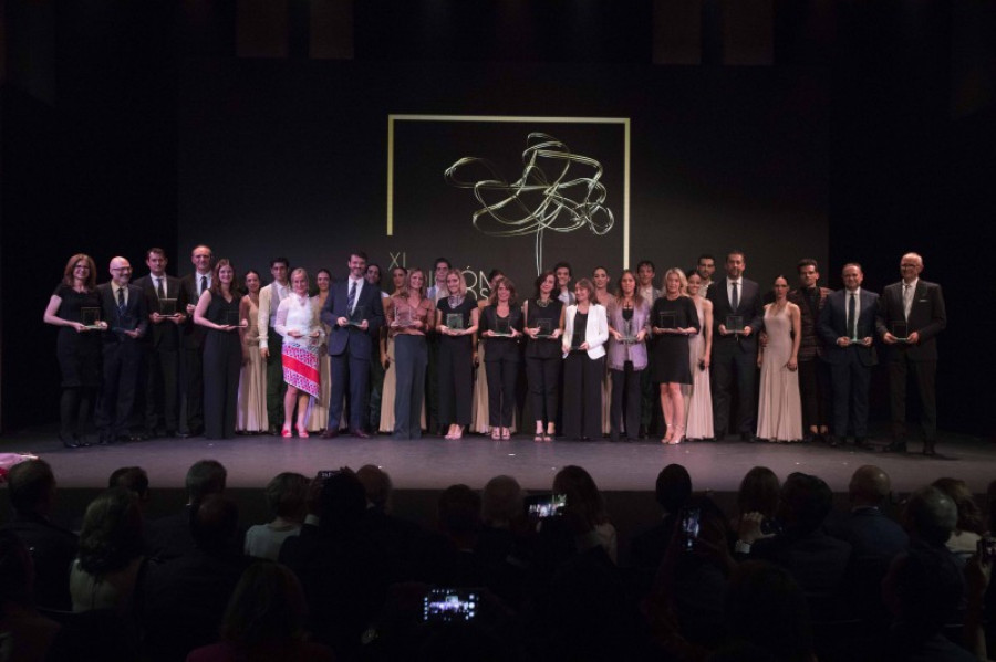 Todos los premiados con bne 22095