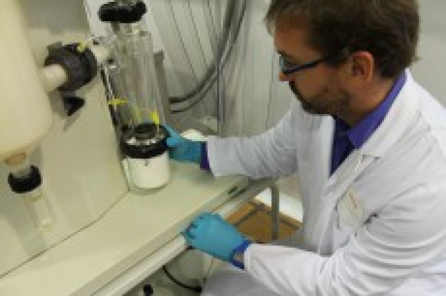 Tecnico ainia microencapsulado 2 21131
