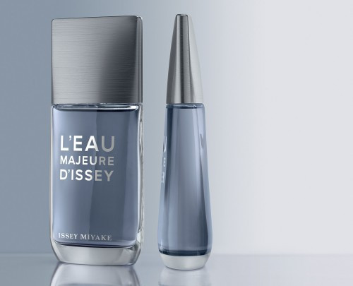 Isseymiyake emi edt 2017 creative packshot 2 rgb web 2000px 300dpi 20539