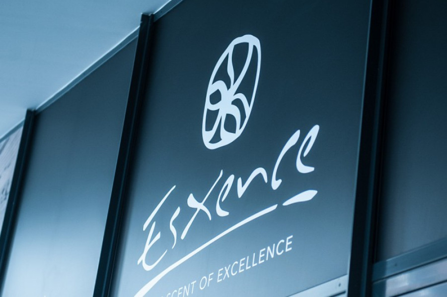 Esxence logoimagen 889 16503