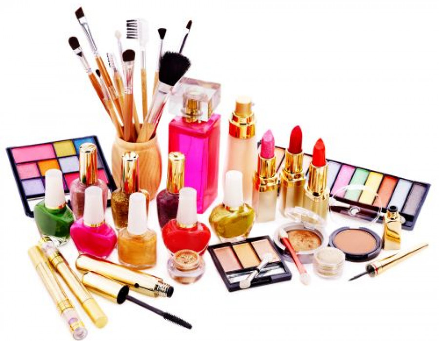 Perfumeria cosmetica 123rf 828 13621