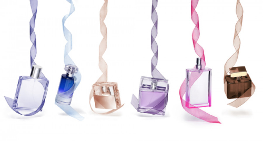 Perfumes equivalencia 123rf 825 13603