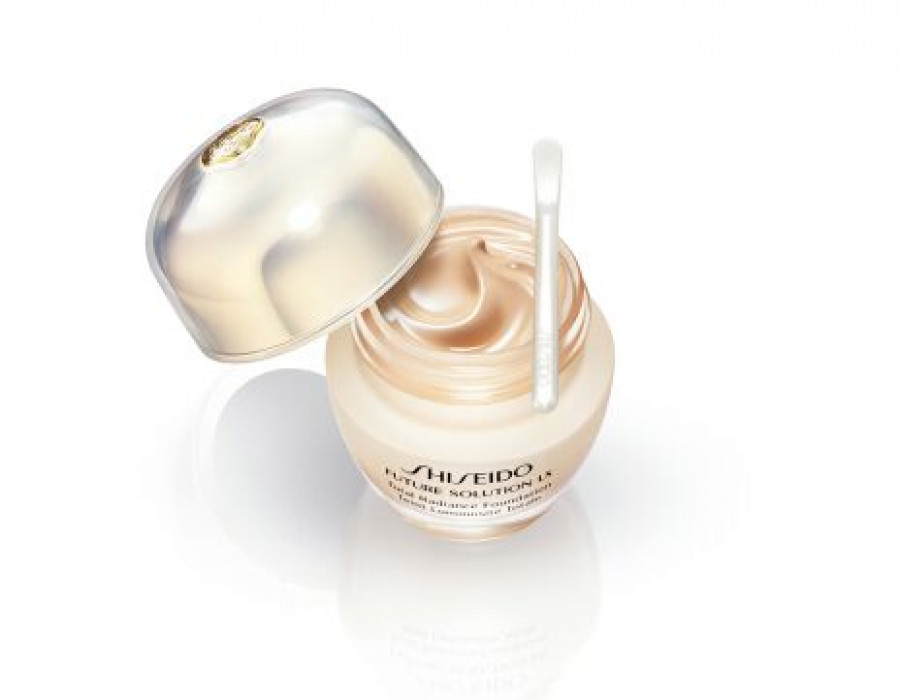 Shiseido totalradiancefoundation 819 13541