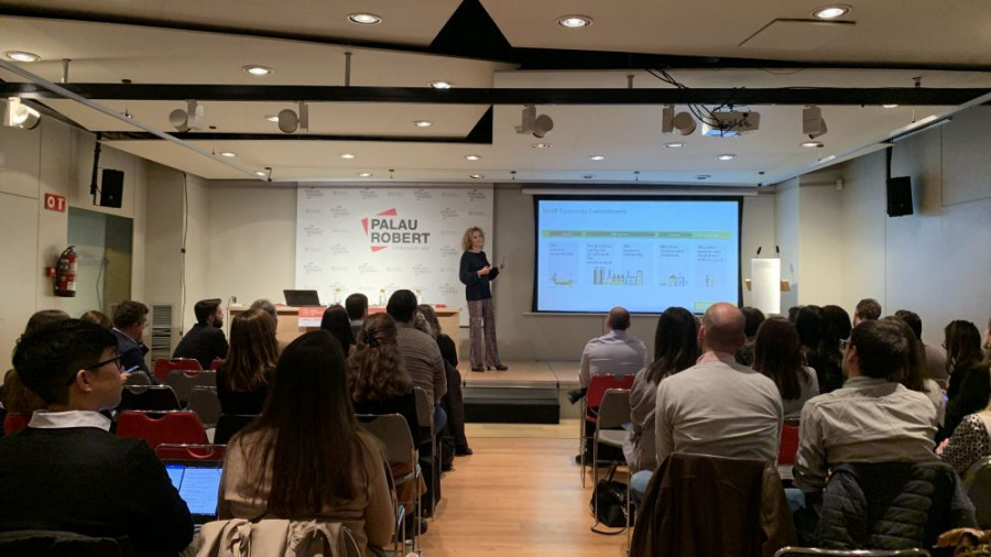 Silvia Martínez de BASF durante su ponencia