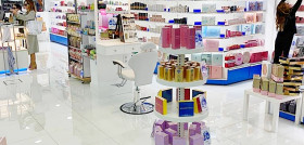PERFUMERÍAS AVENIDA Algeciras detalle interior