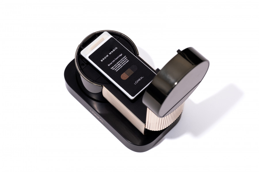 LOREAL Brow Magic (1)