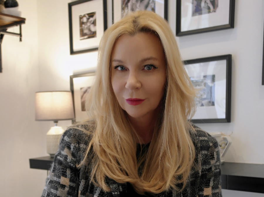 Claudia Cieszynski, fundadora y CEO de Innovative Skincare mini