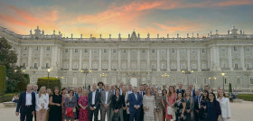 Foto stanpa oficial