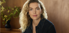 Arizona Muse & Clarins