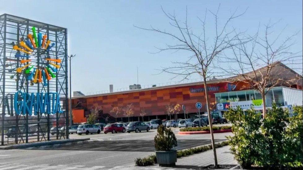 Parque comercial Granaita