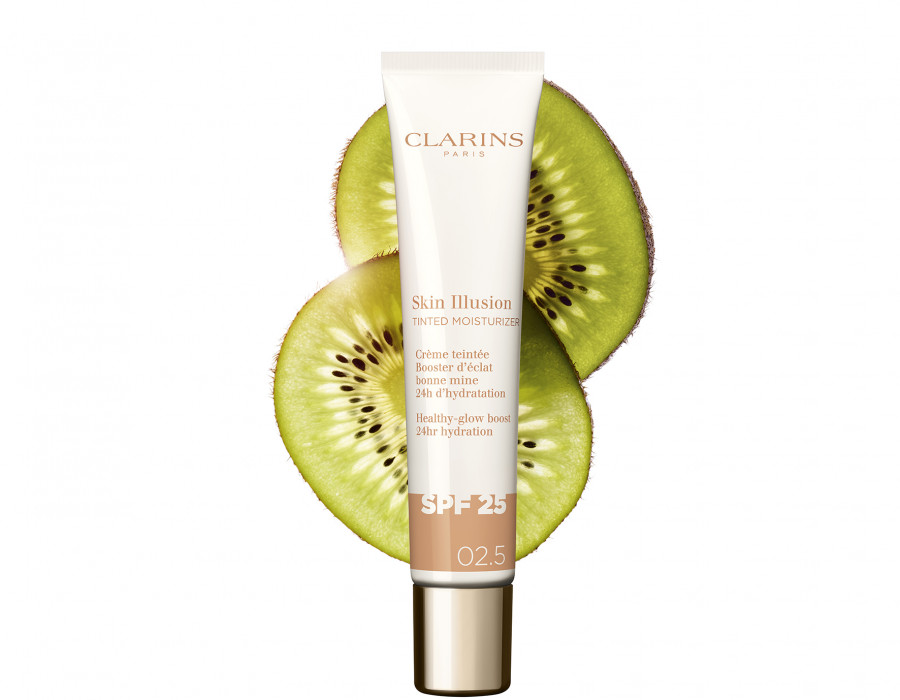 Skin Illusion Tinted Moisturizer SPF25 40ml & kiwi