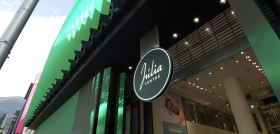 Julia FACHADA CENTRE 2