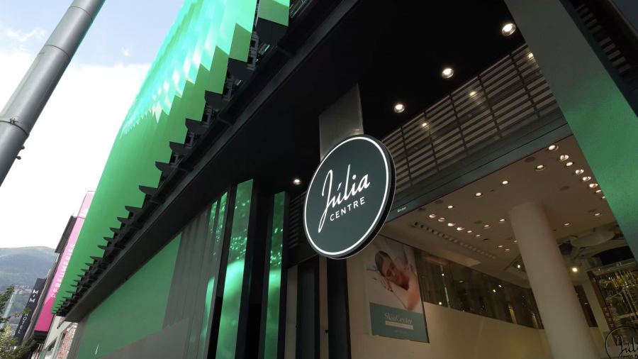 Julia FACHADA CENTRE 2
